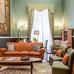 Royal Arthouse Apartment Luxury Apartment - Palazzo Caracciolo D\'Arena