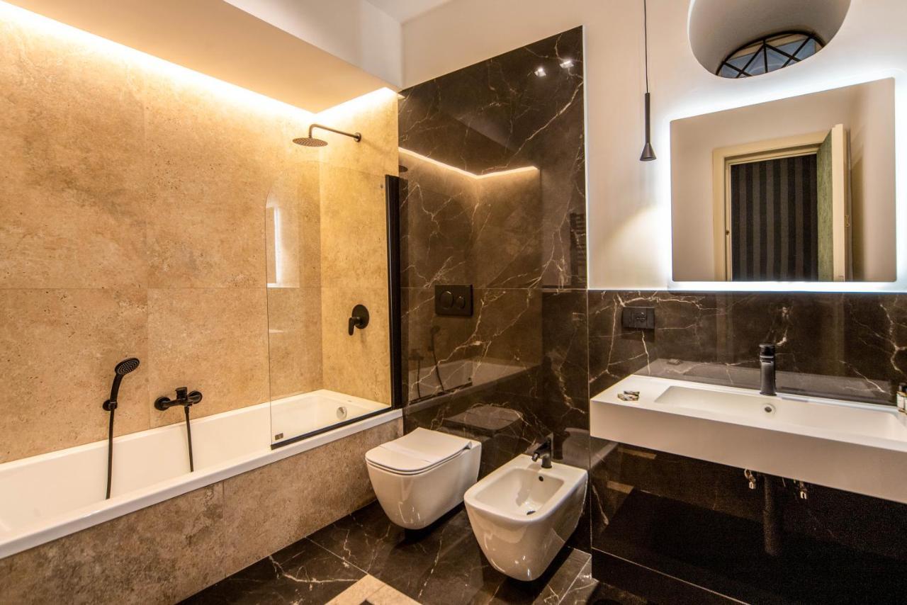Apartment Royal Arthouse Luxury - Palazzo Caracciolo D'arena Naples