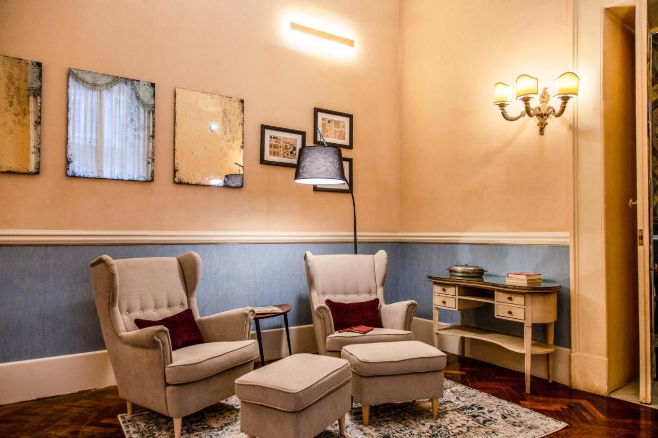 Royal Arthouse Luxury - Palazzo Caracciolo D'arena Naples